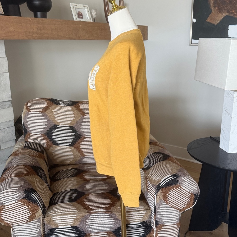Sarah Marie Design Studio RUN Sweatshirt - Picture 3 of 5